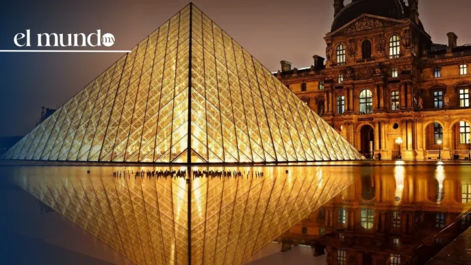 Robo en el museo de Louvre: Huyen con joyas de Napoleón