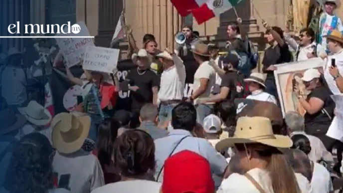 NL y Yucatán se suman a la marcha de la Generación Z en México