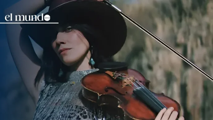 Who is Esmeralda Camacho and what is her relationship with Nodal?