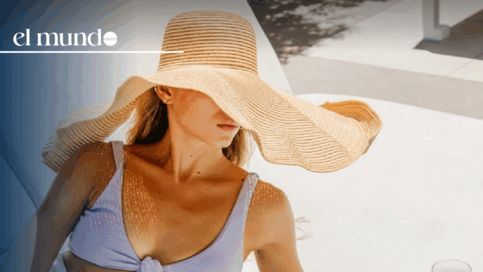 Why should you stay at W Miami in January 2026?